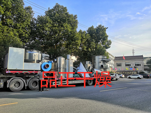 2车设备发四川，从此服务为他人。